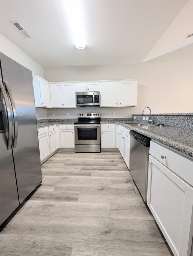 Photo - 338 Kiskadee Loop