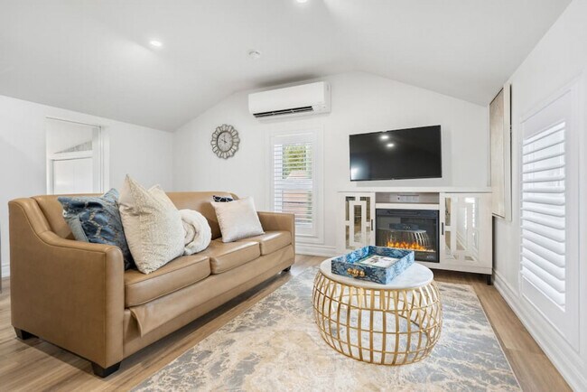 Photo - 2015 Water St Unité SI ID1403746P