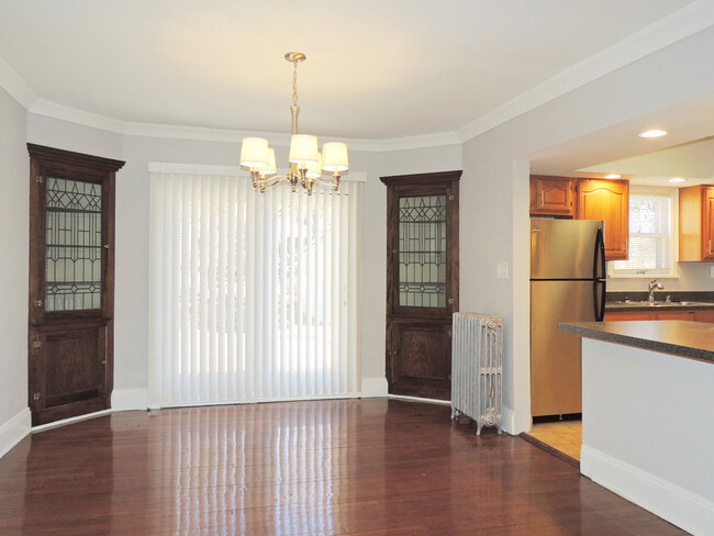 Photo - 3 Bedroom & 1 Full Bathroom Colonial for Rent!