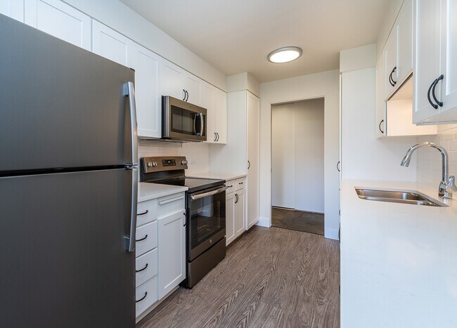 Parkview Apartments