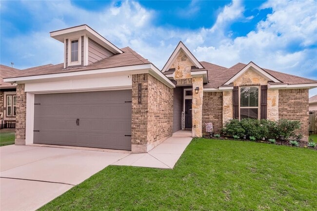 Photo - 124 Worley Way House