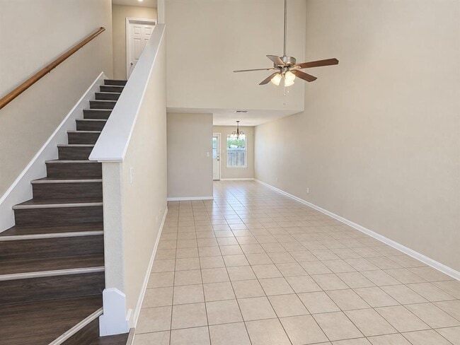 1408 Bergin Ct