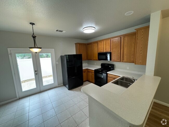 Building Photo - 11105 Lost Maples Trail Rental
