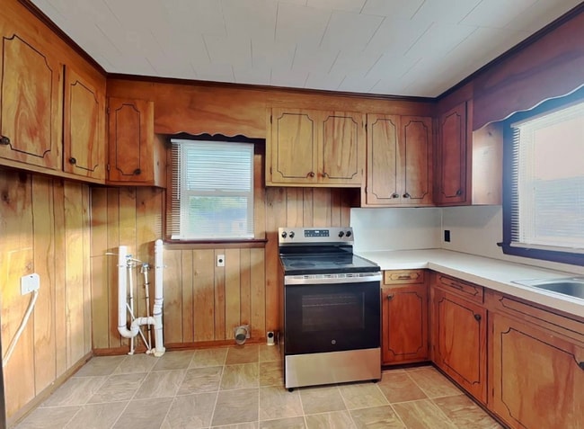 Photo - 2200 Centergrove Rd