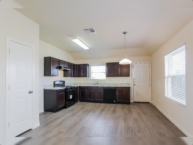 Photo - 5619 Rocky Trail Dr