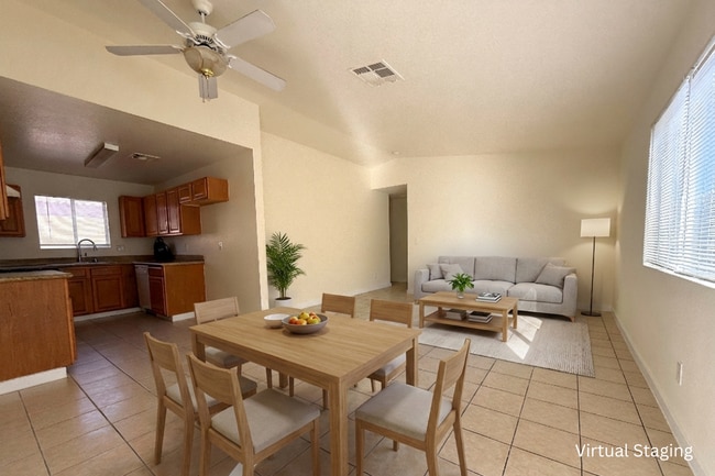 Photo - 4112 Galva Ct