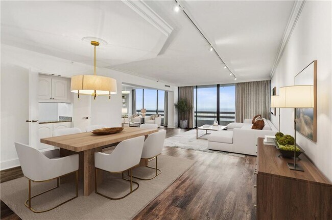 Photo - 2660 Peachtree Rd NW Unit 32C