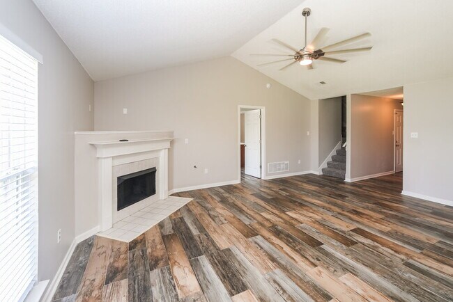 Photo - 6708 Kentbrook Dr