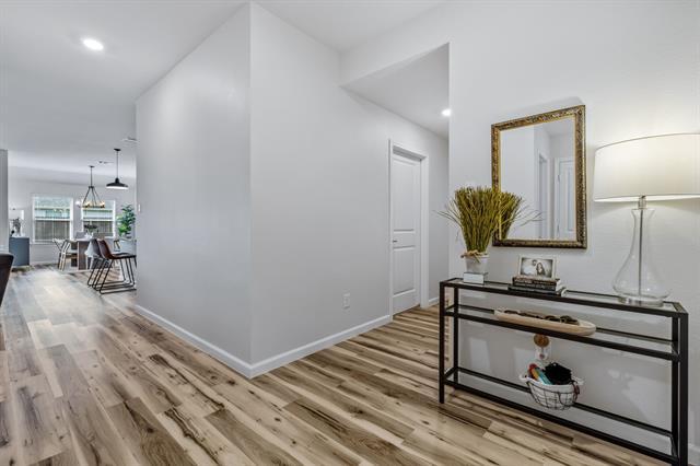 Photo - 601 Rawhide Way