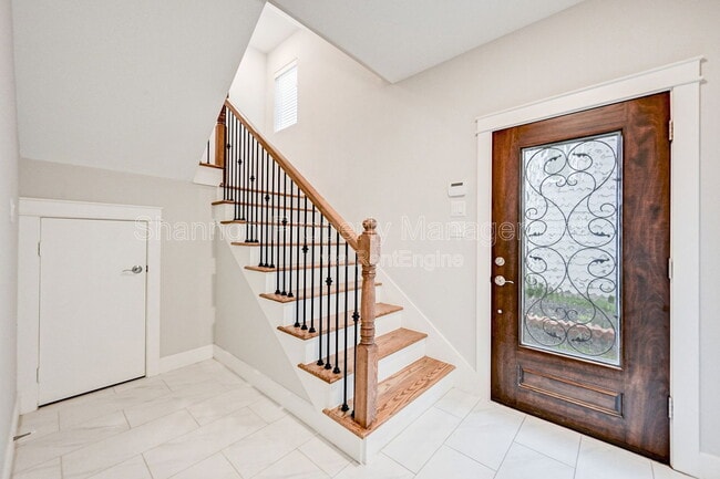 Photo - 705 Link Rd