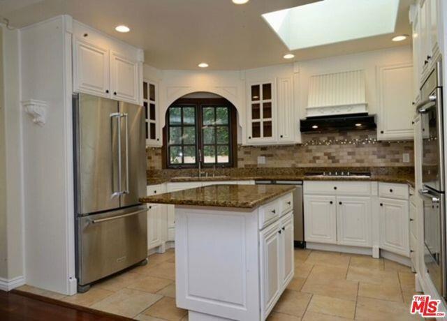 Photo - 4224 Beethoven St