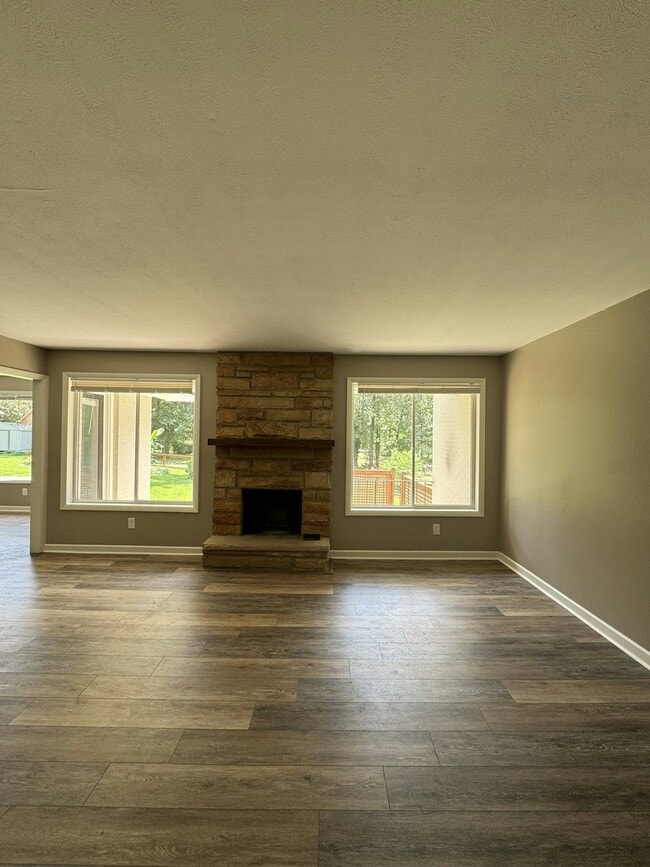 Photo - 5979 St Leonards Dr