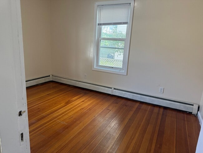 Photo - 107 Waltham St Unit 1