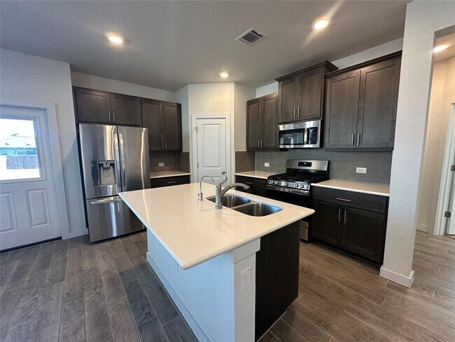 Photo - 212 Whisper Rill Dr