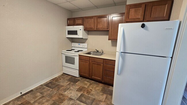 Photo - 403 W Memorial Dr Unidad A