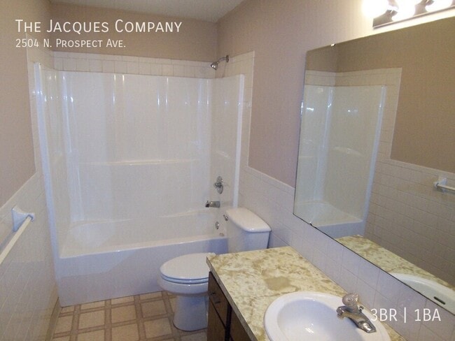 Photo - 2504 N Prospect Ave