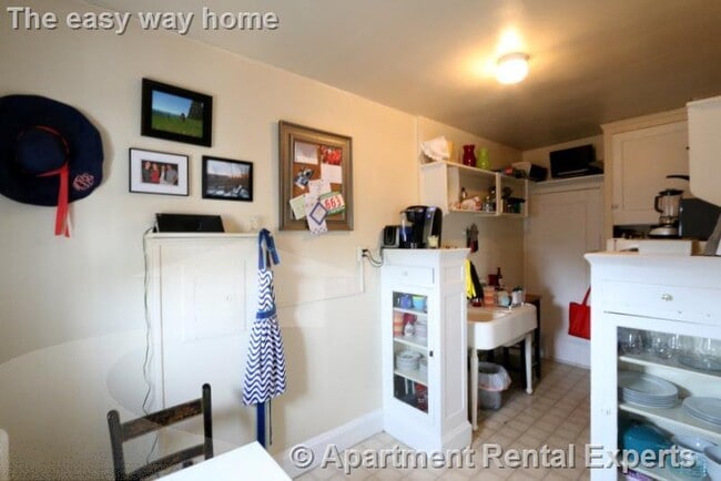 Photo - 10 Agassiz St Unidad #31