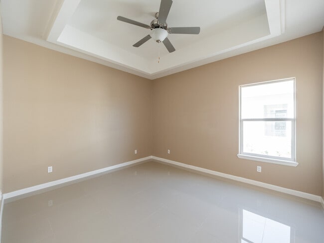 Bedroom 1 - 1809 Taft St Unit # 3