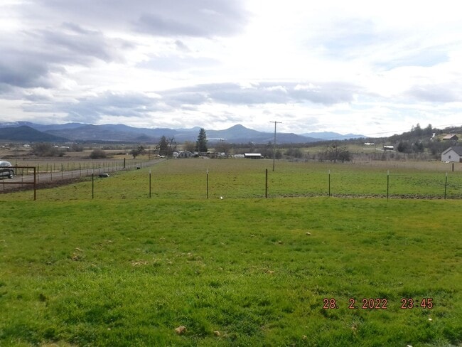 Photo - Studio Apartment