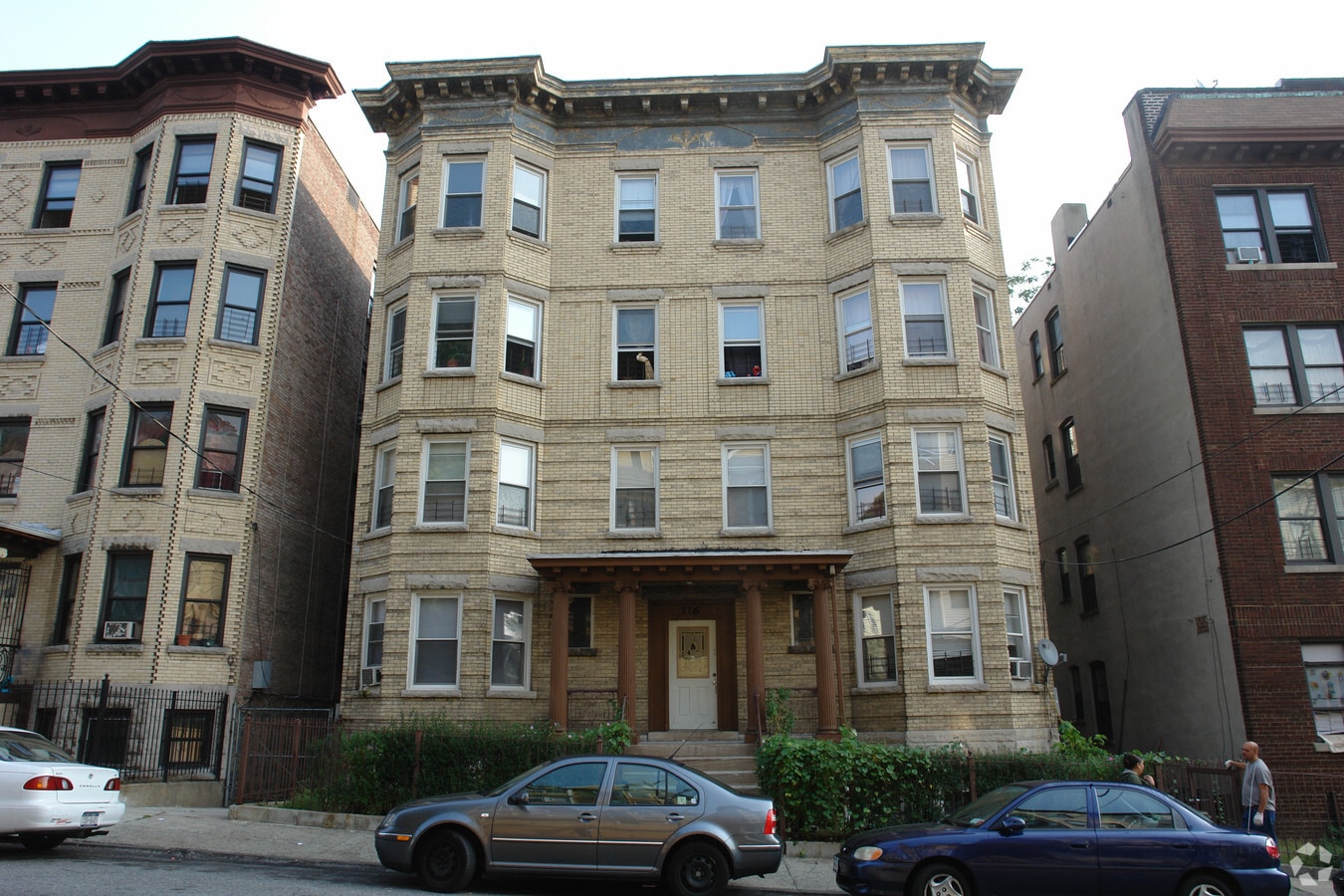 Photo - 116 Saratoga Ave