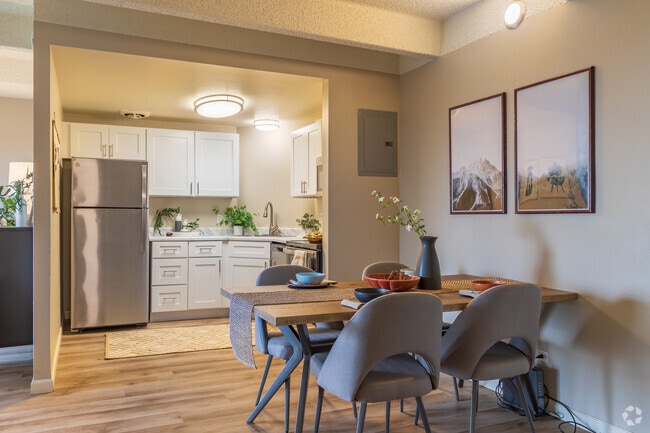 1BR, 1BA - 600SF - The Harper