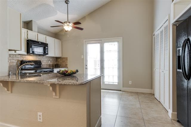 Photo - 1461 Javelin Way
