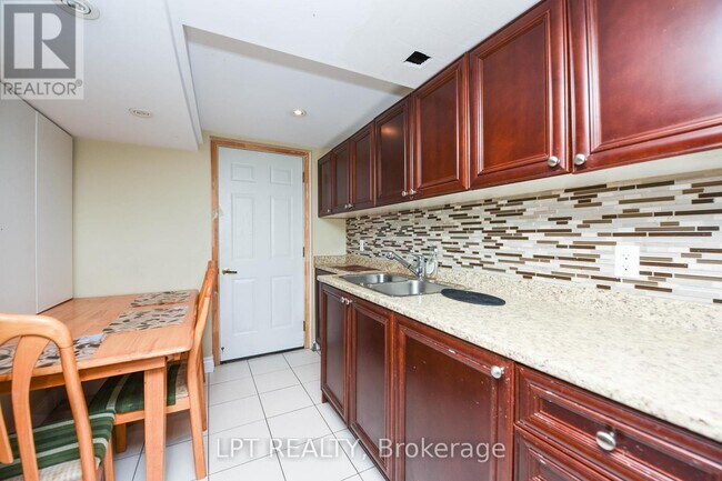 Photo - 93 Templehill Rd