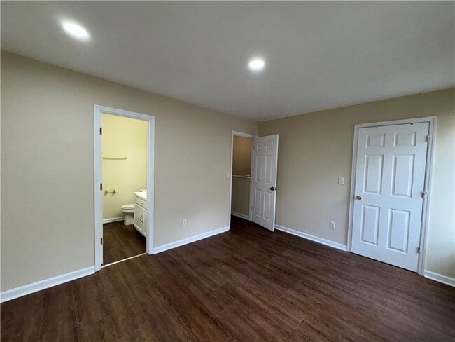 Photo - 3561 Ashley Station Dr SW