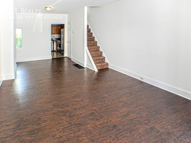 Photo - 1535 S Hicks St