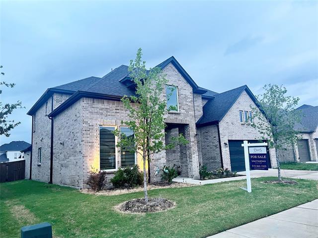 Photo - 2124 Esher Dr