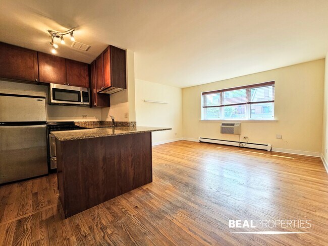 Photo - 625 W Wrightwood Ave Condo Unit Studio