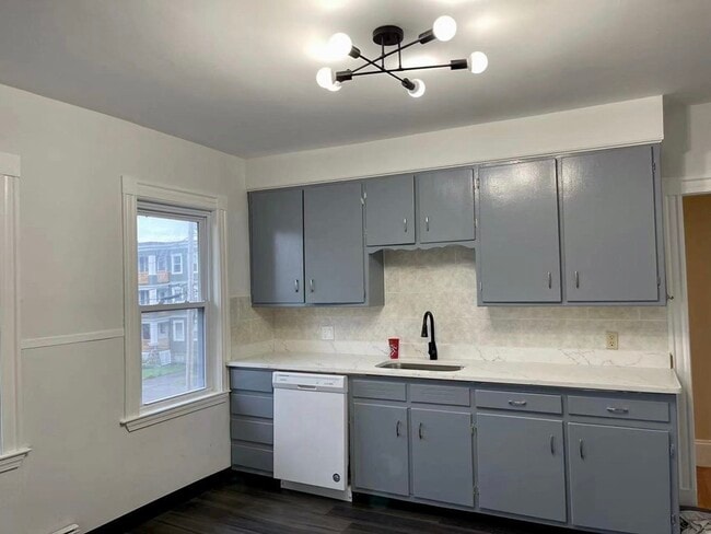 Photo - 18 Appleton St Unit 2