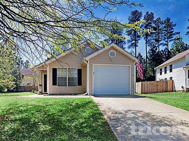 Photo - 1049 Charlbury Pl