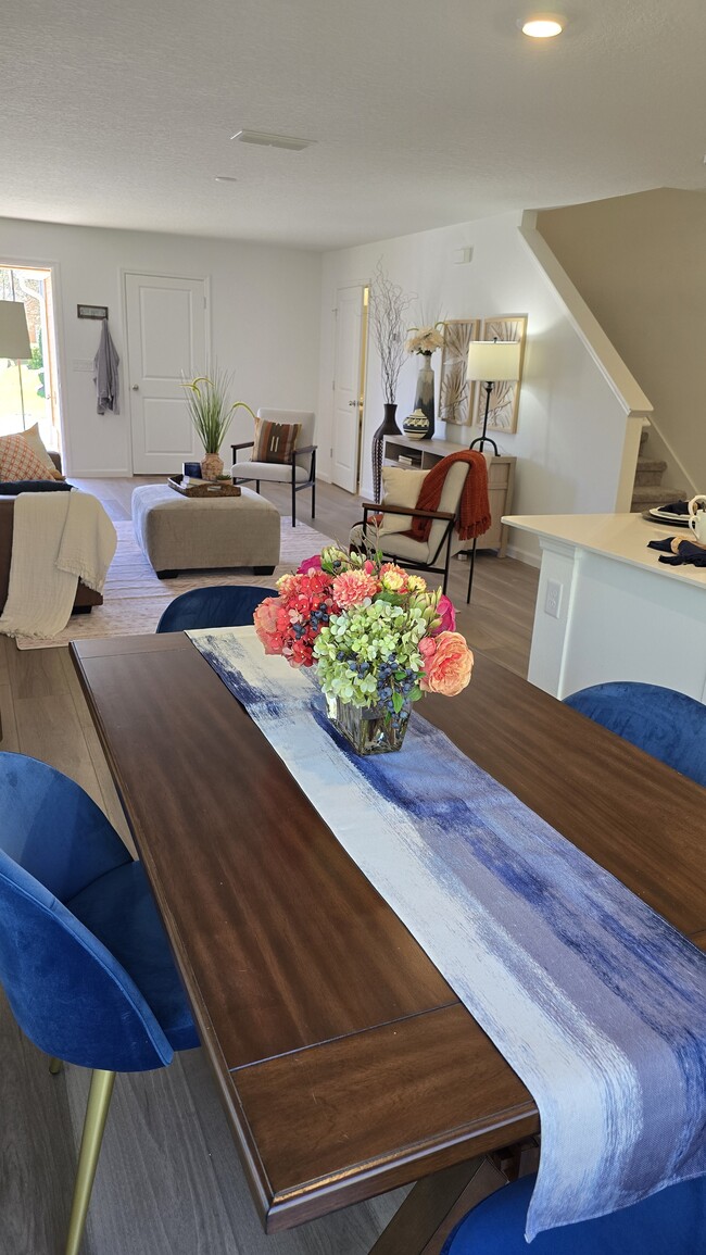 Photo - 6823 Lake Mist Ln