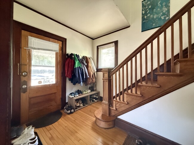 1008 W Huron St