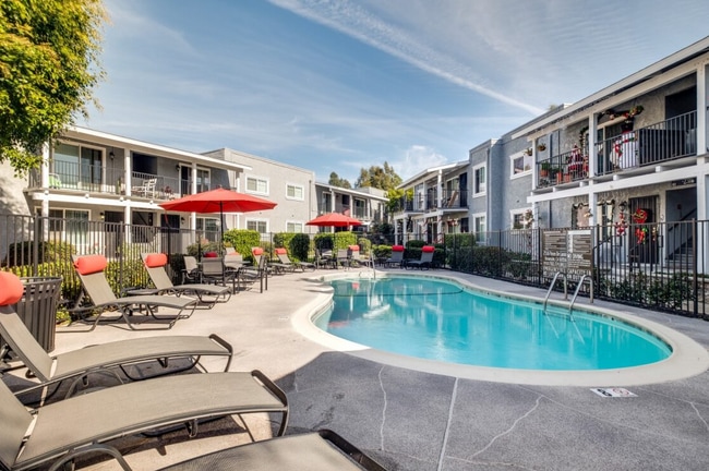 Building Photo - The Pointe at 2316 Rental