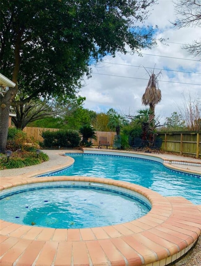 Photo - 8802 Willacy Ct