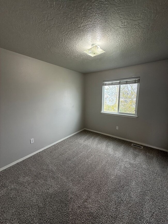 Photo - Brand New Floors! 3 Bed, 2.5 Bath Single Family Home