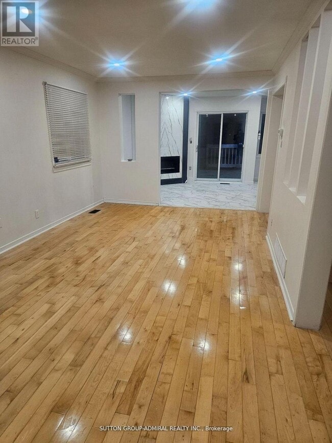 Photo - 32 Magani Dr