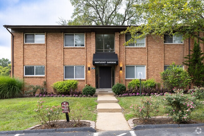Leasing Office