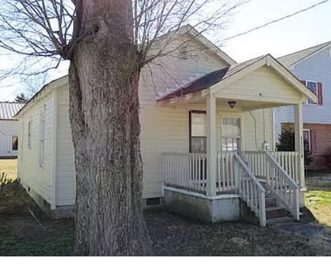 Photo - 2304 Raleigh St