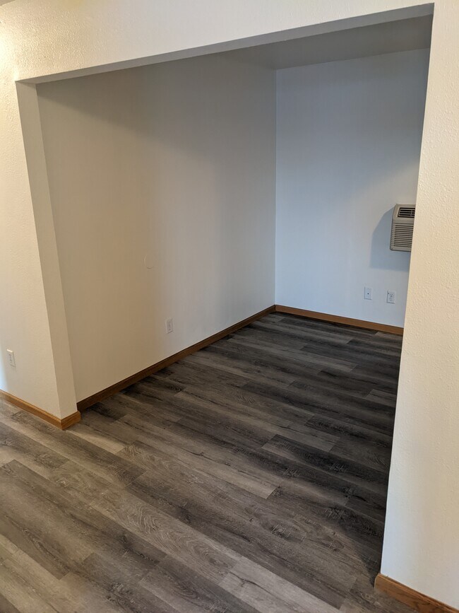 Photo - 1114 Roth Ln Unit 2