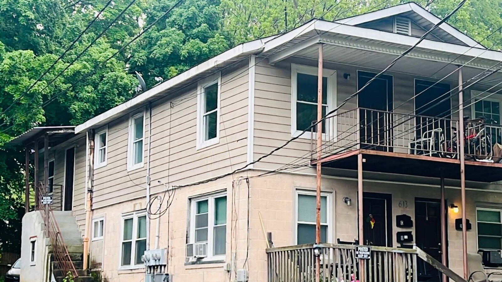 Photo - 613 Quarry St Apartment Unit A