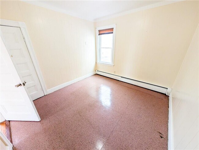 Photo - 53 Bancroft St Unidad 2