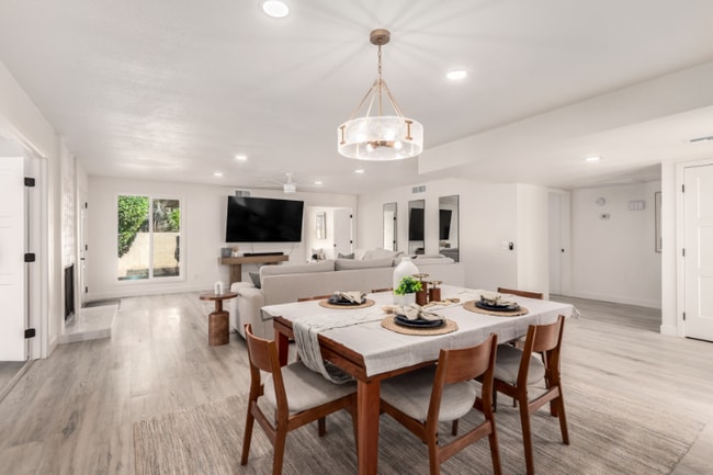 Photo - 26007 S Cedarcrest Dr