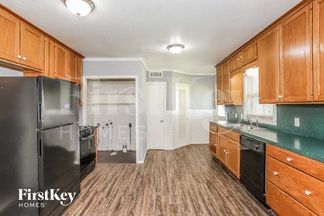 Photo - 1225 19th Ave N