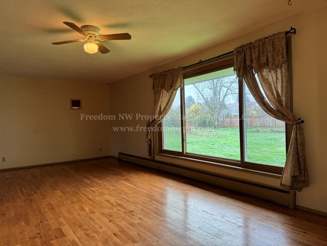Photo - 3420 Prill Rd
