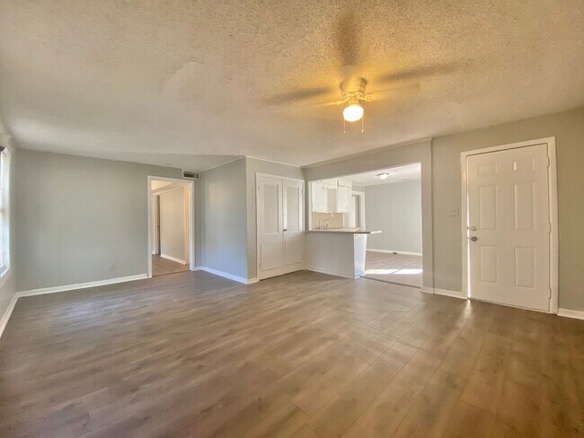 Photo - Coming soon 3 bed 2 bath near Clapp Park