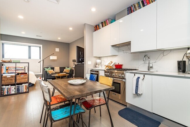 Photo - 39 A St Unit 1