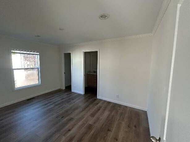Photo - 3220 Sutton Ln